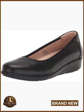 Leather Lined Suede Flats, Wedge Heel, Casual Wear, Pull-On Style